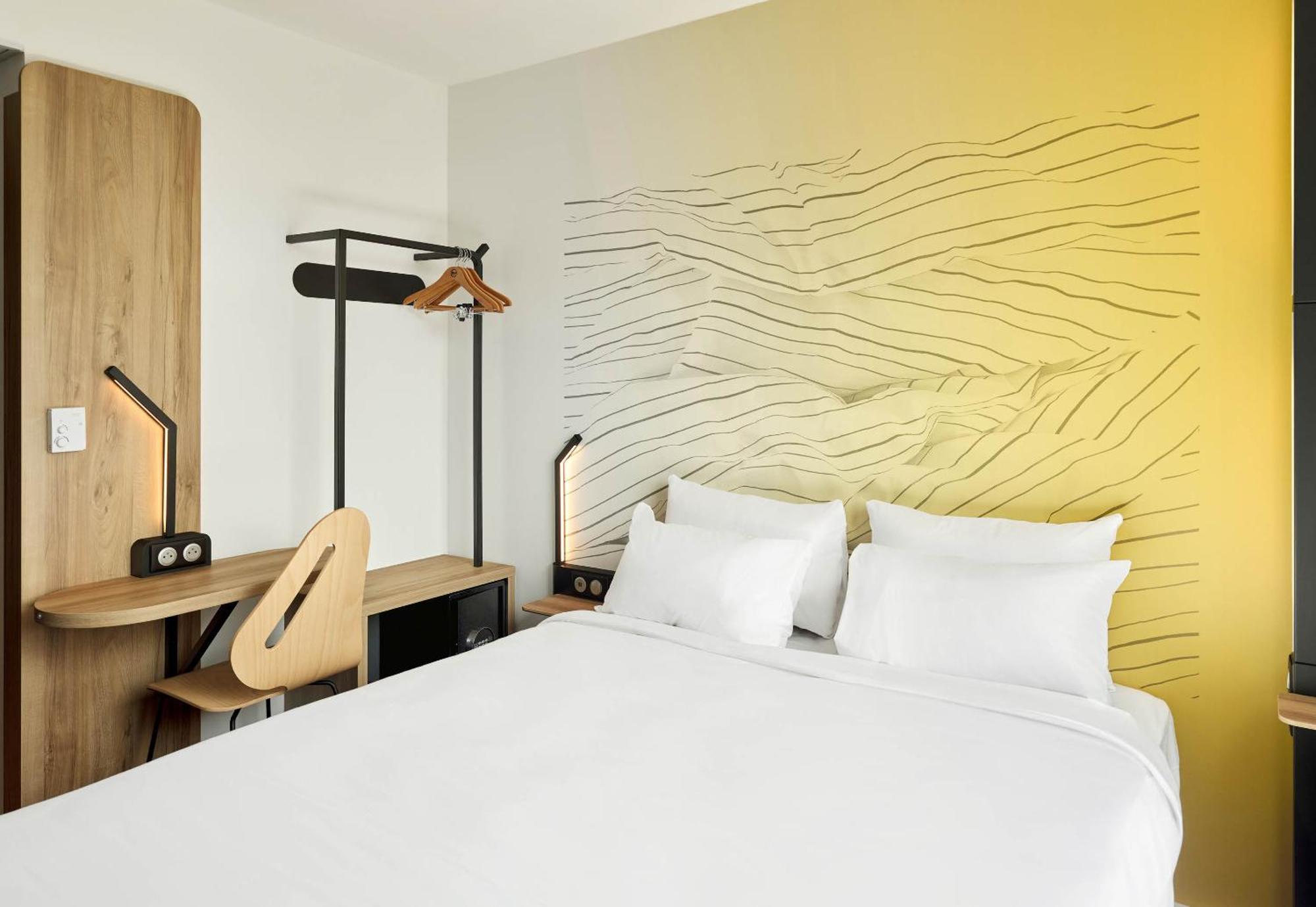 B&B Hotel Paris Clichy-Sous-Bois 3 Etoiles Exterior photo